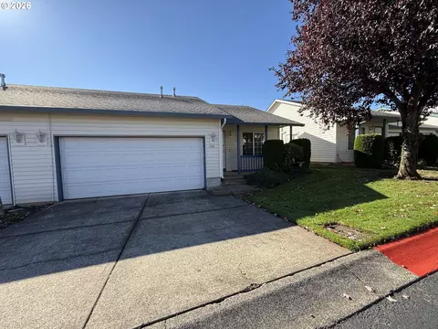 7701 NE 21st St, Vancouver, WA 98664
