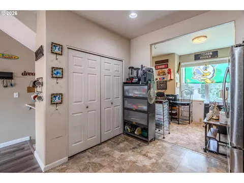 Other - 2567 NW 1st Dr, Gresham, OR 97030 photo 2 of 8