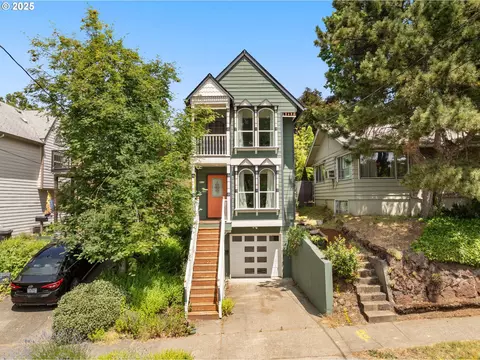 4113 SE Rural St, Portland, OR 97202