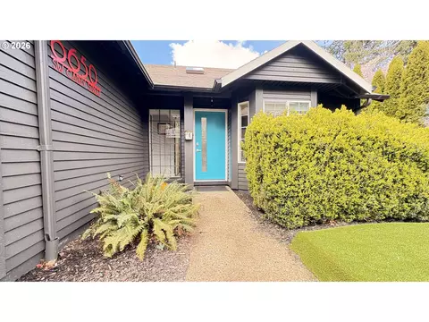 6650 SW Canby St, Portland, OR 97223