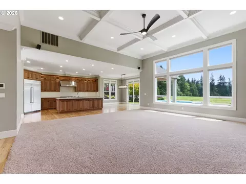 Living - 40818 SE Trubel Rd, Sandy, OR 97055 photo 2 of 6