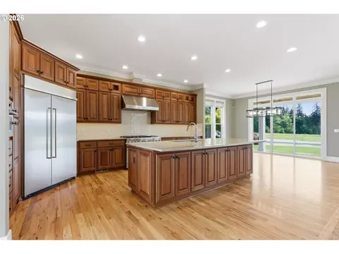 Kitchen - 40818 SE Trubel Rd, Sandy, OR 97055 photo 2 of 3