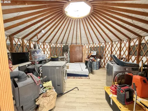 49927 Shuffield Rd, Summer Lake, OR 97640 photo 10