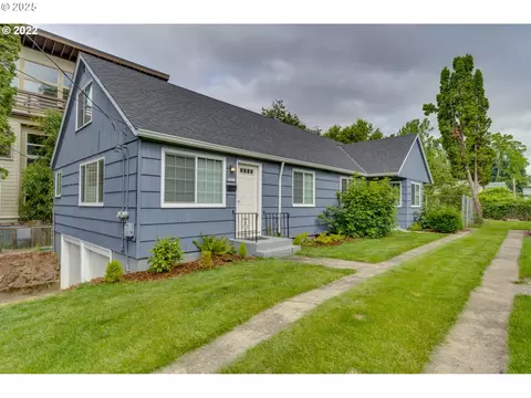 3921 SE Boise St, Portland, OR 97202