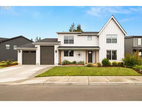 1046 SE Olive Way, Estacada, OR 97023
