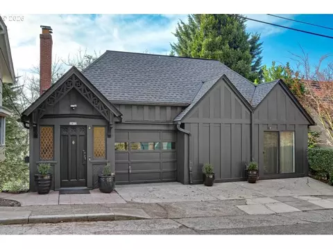 1812 SW High St, Portland, OR 97201