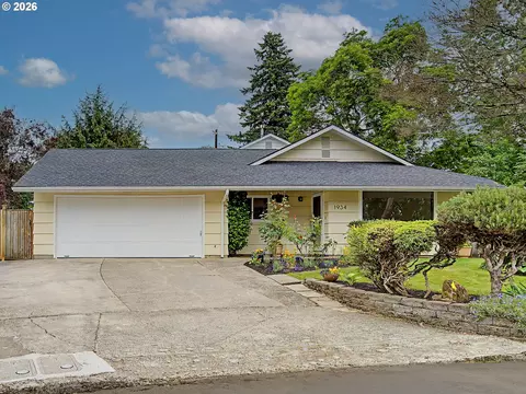 1934 SE 155th Pl, Portland, OR 97233