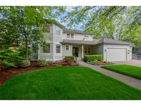 3471 Lakeside Dr, Eugene, OR 97401