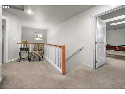 Entry Way - 2037 SE Centurion Way, Gresham, OR 97080 photo 6 of 7