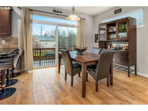 Dining - 2037 SE Centurion Way, Gresham, OR 97080 photo 1 of 2