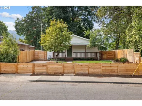 8836 N Edison St, Portland, OR 97203