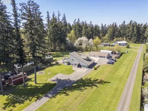 18493 S Ferguson Rd, Oregon City, OR 97045