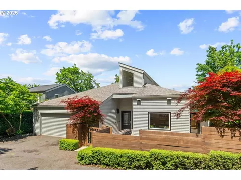 1966 SW Terrace Dr, Portland, OR 97201