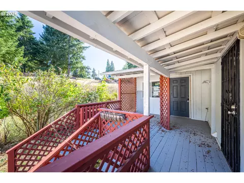Exterior - 792 Clone Ave, Yoncalla, OR 97499 photo 9 of 9