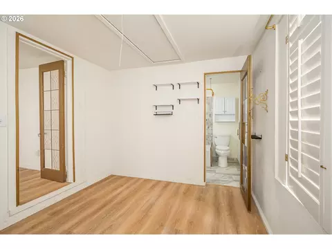 Bedroom - 792 Clone Ave, Yoncalla, OR 97499 photo 3 of 4