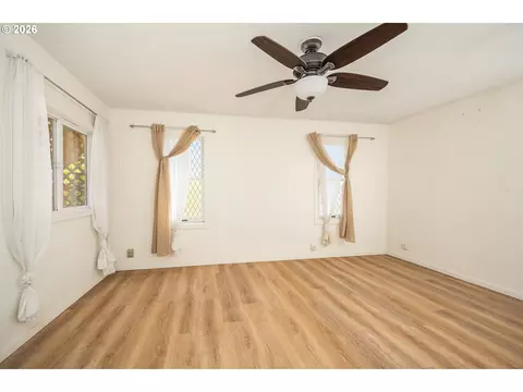 Bedroom - 792 Clone Ave, Yoncalla, OR 97499 photo 1 of 4