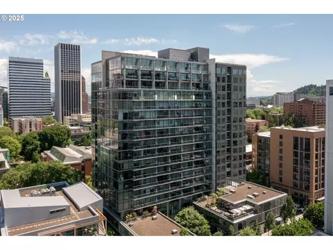1221 SW 10th Ave #410, Portland, OR 97205