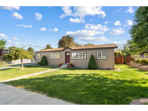 408 SW Willow Fork Dr, Boardman, OR 97818