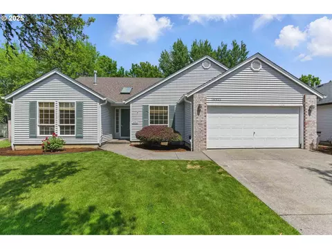 16902 SE 27th St, Vancouver, WA 98683