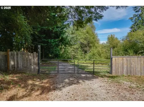 36301 NE 119th Ave, La Center, WA 98629
