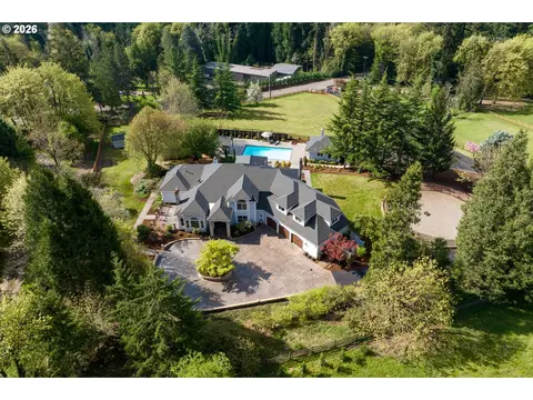 1925 Childs Rd, Lake Oswego, OR 97034