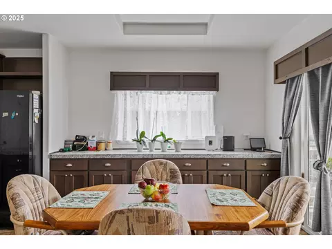 Dining - 1873 E Cedar St, Myrtle Point, OR 97458 photo 1 of 2