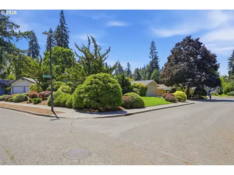1761 Russet Dr, Eugene, OR 97401 photo 48