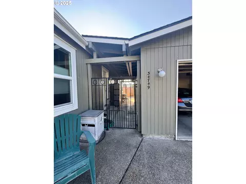 34749 Devonshire Dr, Eugene, OR 97405 photo 23