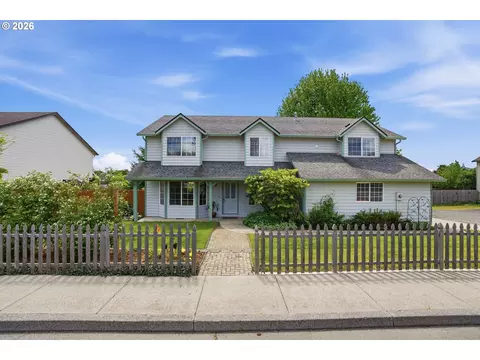 606 NE 148th St, Vancouver, WA 98685