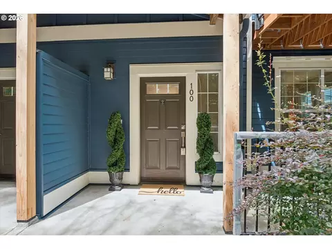 22866 SW Forest Creek Dr #100, Sherwood, OR 97140
