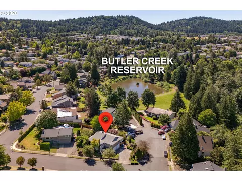 View/Area - 2530 SW 23rd St, Gresham, OR 97080 photo 2 of 2