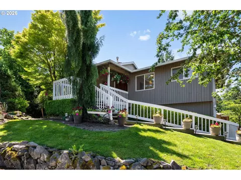 2530 SW 23rd St, Gresham, OR 97080