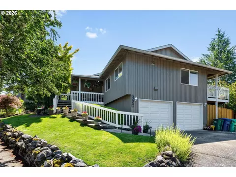 Exterior - 2530 SW 23rd St, Gresham, OR 97080 photo 1 of 5