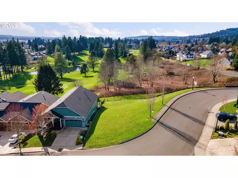 925 Fairway Dr, Washougal, WA 98671
