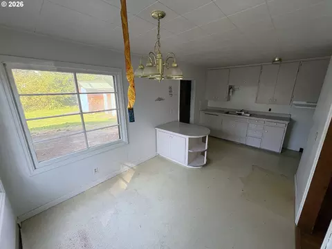 Other - 740 14th St, Springfield, OR 97477 photo 2 of 4