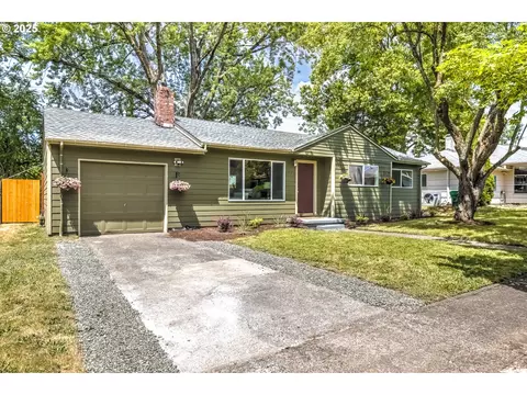 4775 SW Beech Dr, Beaverton, OR 97005