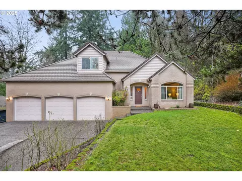 10114 SE Clatsop St, Portland, OR 97266