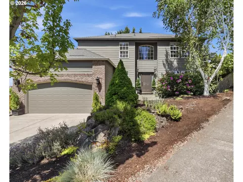 16697 NW Graf St, Portland, OR 97229