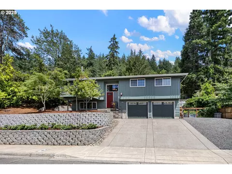 3835 Onyx St, Eugene, OR 97405