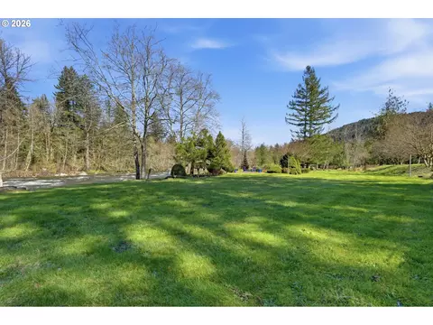 Exterior - 55775 E Highway 26, Sandy, OR 97055 photo 11 of 13
