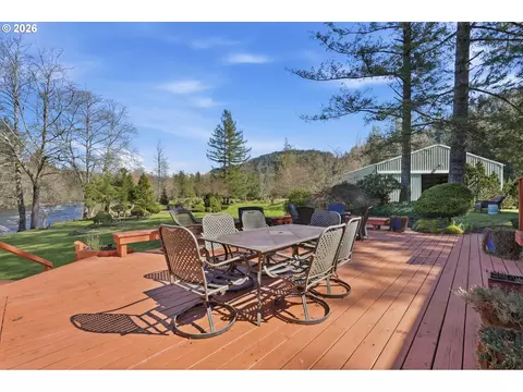 Exterior - 55775 E Highway 26, Sandy, OR 97055 photo 5 of 13