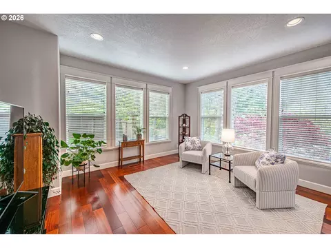Living - 2631 Park Forest Dr, Eugene, OR 97405 photo 4 of 4