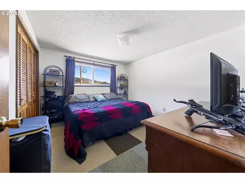321 W Date St, Powers, OR 97466 photo 23