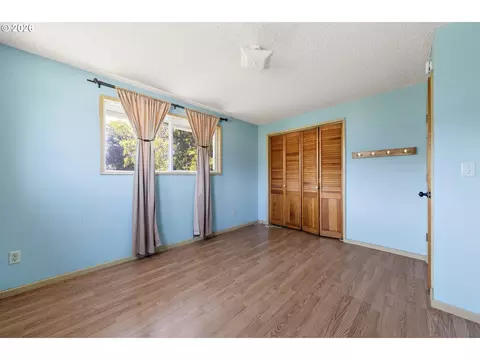 321 W Date St, Powers, OR 97466 photo 16