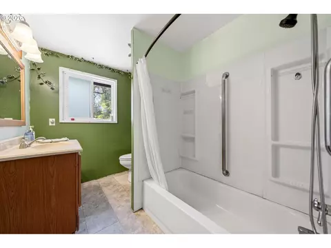 321 W Date St, Powers, OR 97466 photo 19