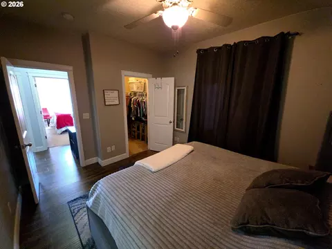 Bedroom - 521 NE Caden Ct, Estacada, OR 97023 photo 2 of 2