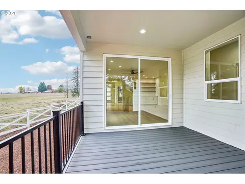 Exterior - 36906 Gooseberry St, Sandy, OR 97055 photo 4 of 7