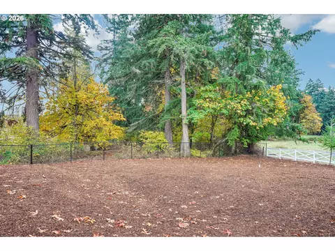 Exterior - 36906 Gooseberry St, Sandy, OR 97055 photo 6 of 7