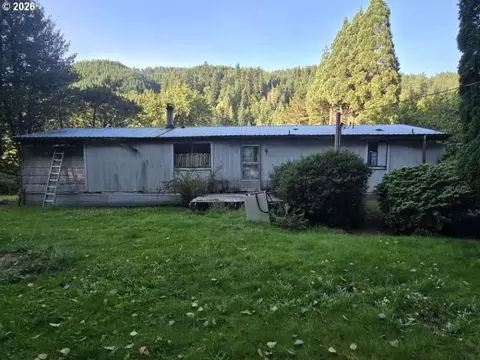 10195 Sweet Creek Rd, Mapleton, OR 97453
