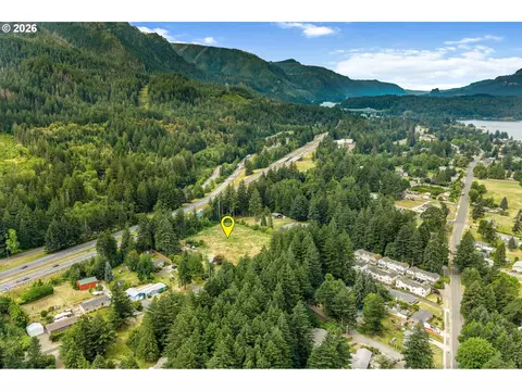 Gravel Pit, Cascade Locks, OR 97014 photo 9